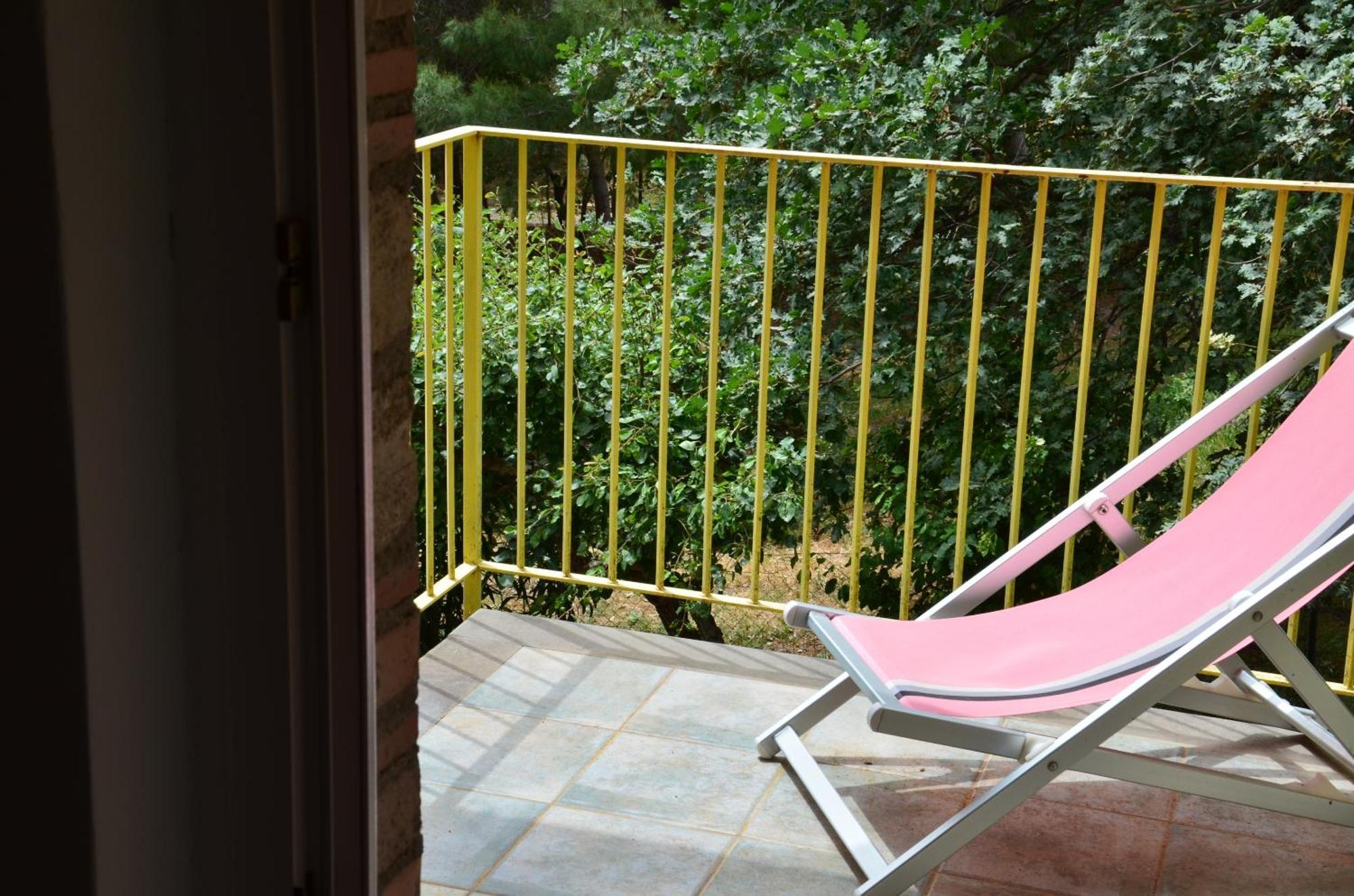 Borgo Piazza Bed and Breakfast Καταντζάρο Δωμάτιο φωτογραφία