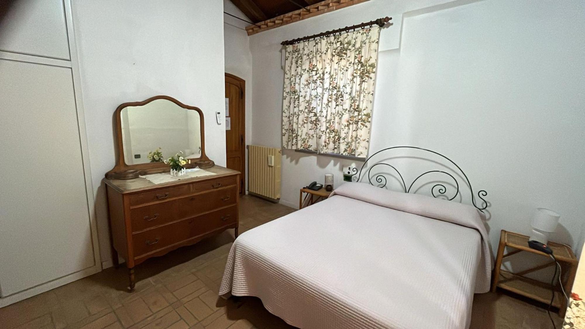 Borgo Piazza Bed and Breakfast Καταντζάρο Εξωτερικό φωτογραφία