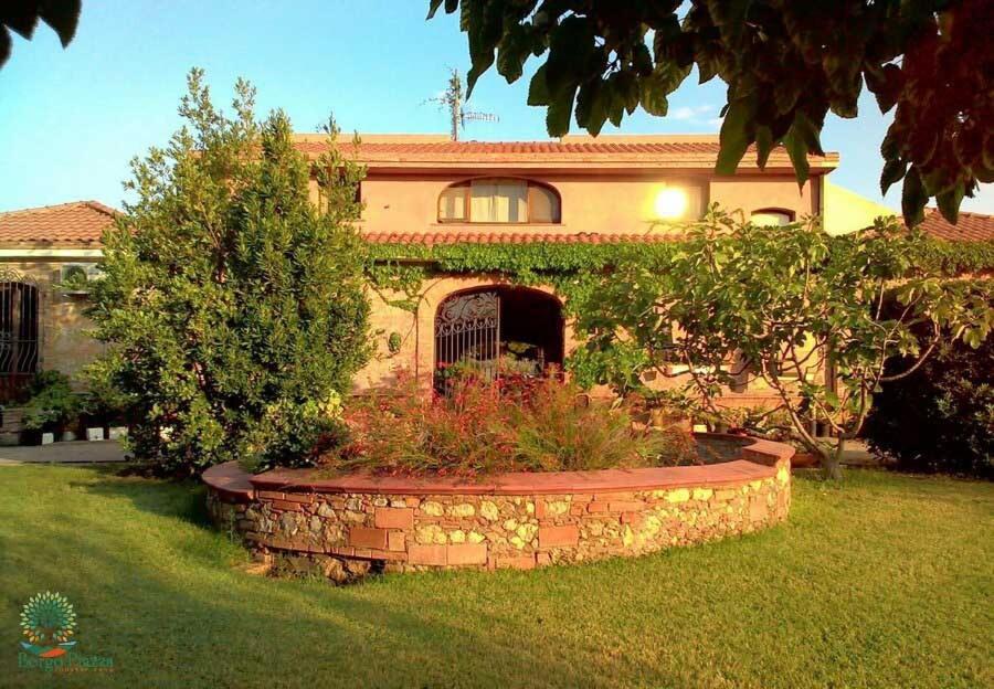 Borgo Piazza Bed and Breakfast Καταντζάρο Εξωτερικό φωτογραφία